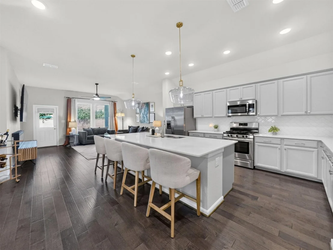 Photo of 4926 Morrison Drive