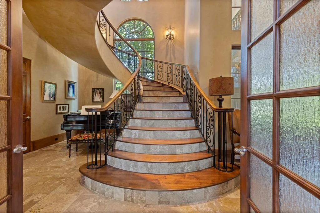 Photo of 18 S Gary Glen Circle