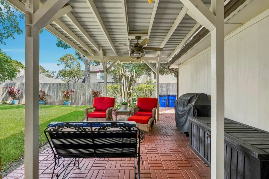 Photo of 23027 Red River Drive