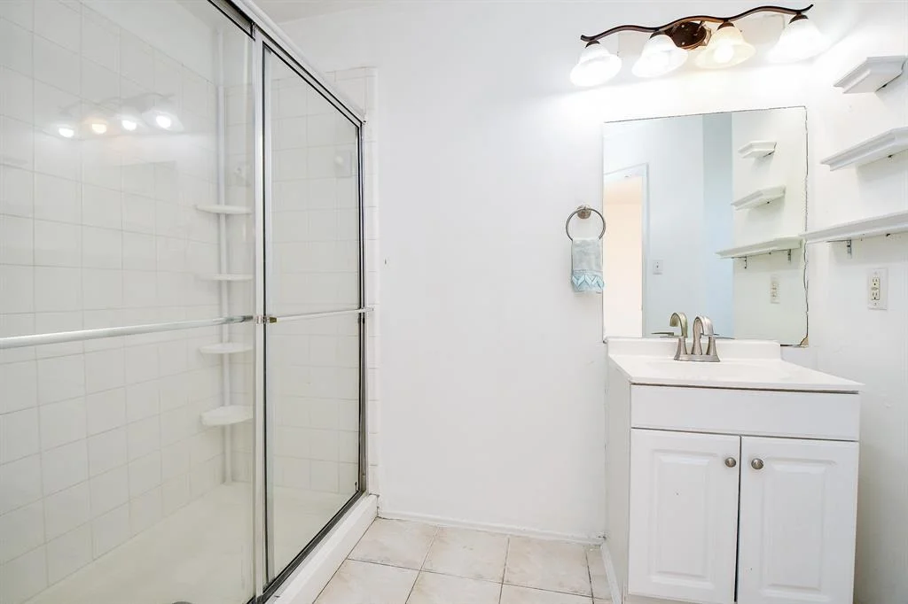 Photo of 17002 Coventry Park Drive
