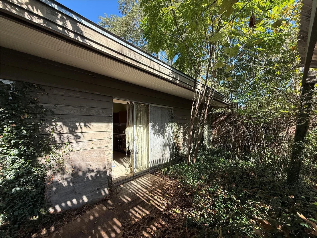 Photo of 9314 Lugary Drive