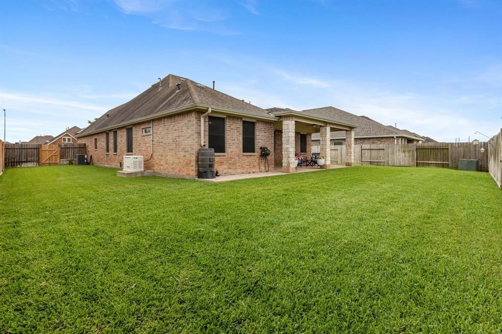 Photo of 9703 Wincrest Drive