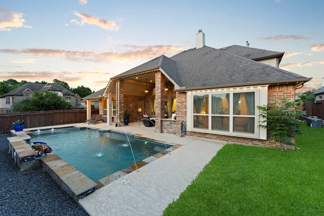 Photo of 902 Holly Chapple Drive