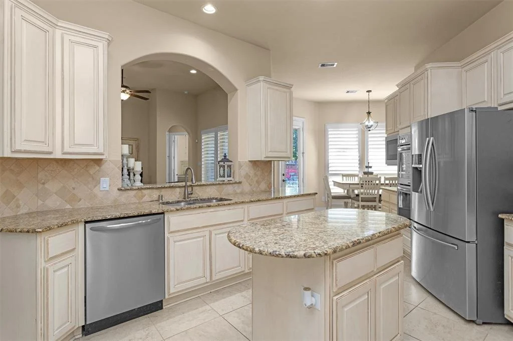 Photo of 40393 Mostyn Drive
