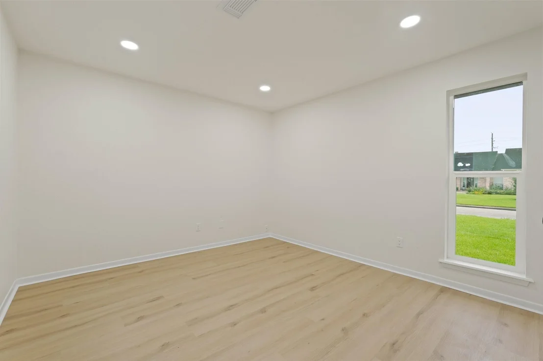 Photo of 3351 S Sutton Square