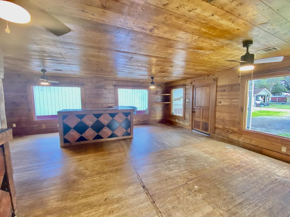 Photo of 318 Noble Street