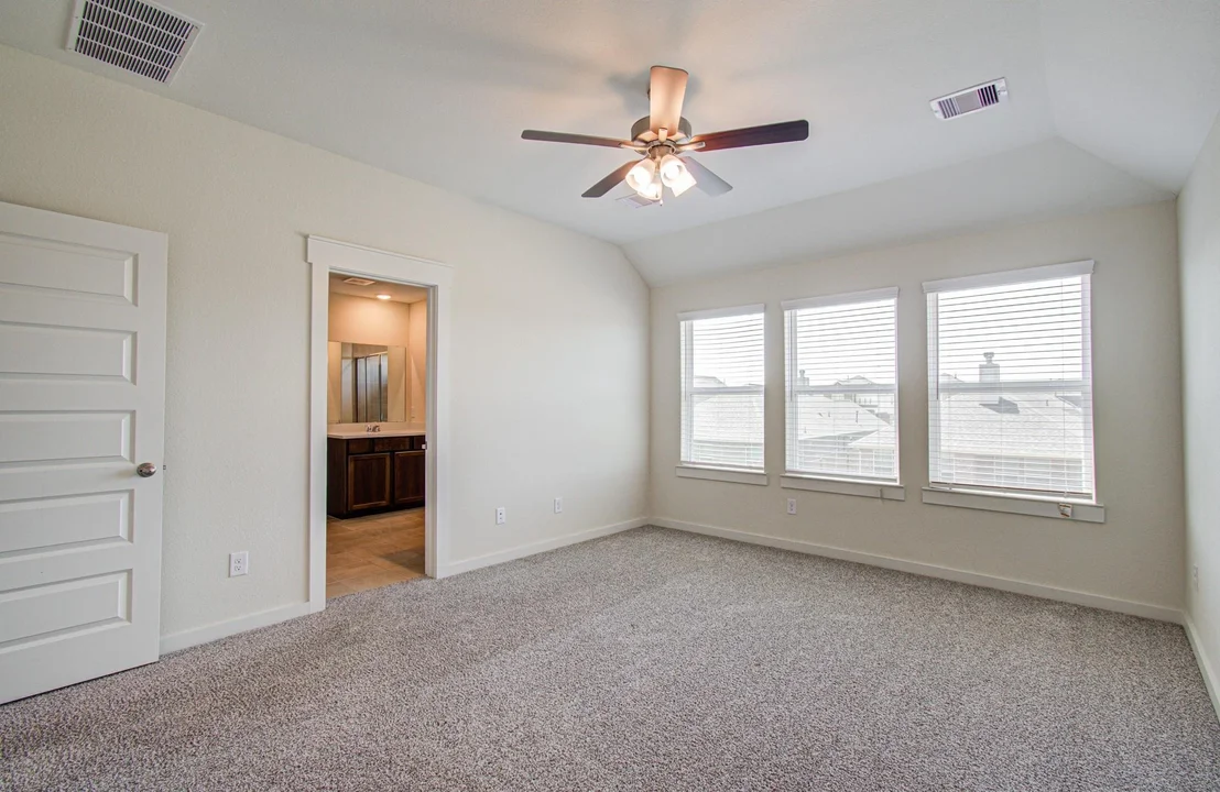 Photo of 21239 Shore Bluff Drive
