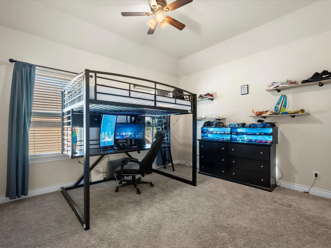 Photo of 8322 Sands Bank Lane