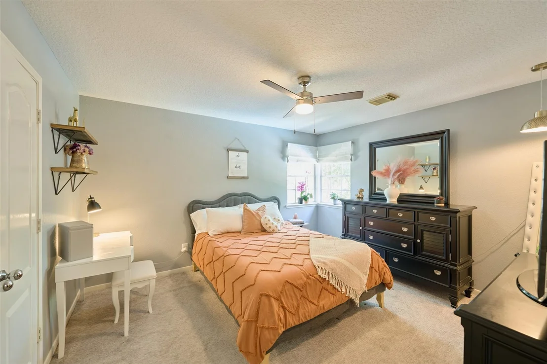 Photo of 37 Pinepath Place