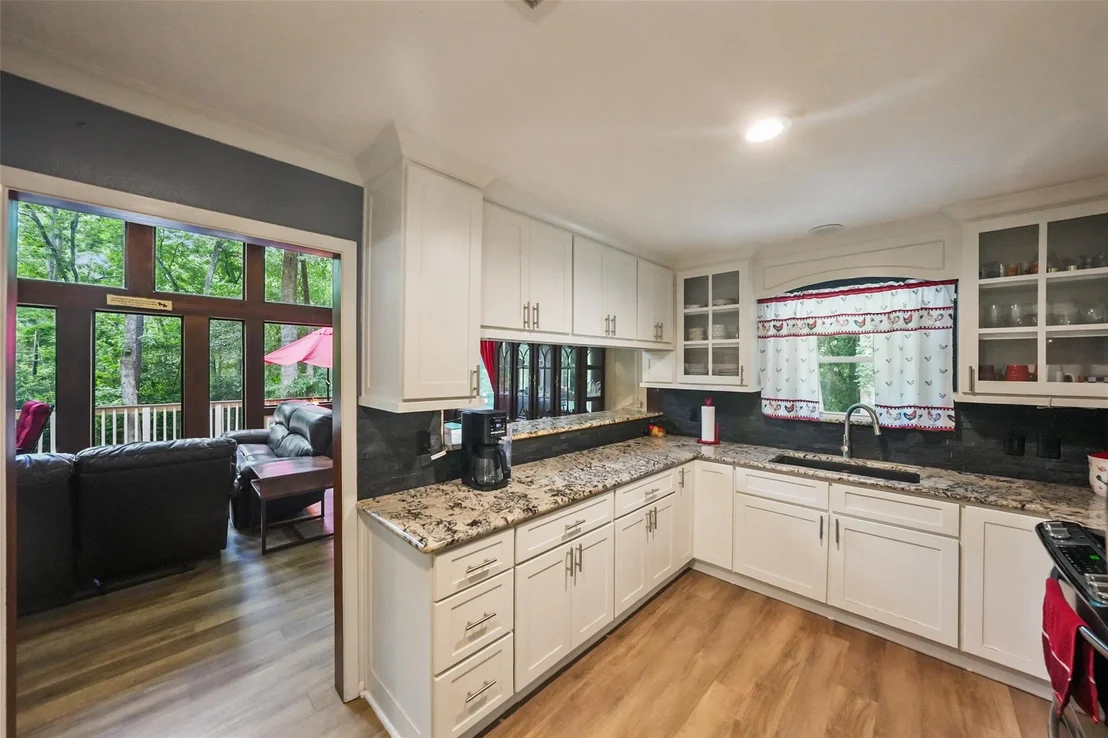 Photo of 200 Cochran Lane