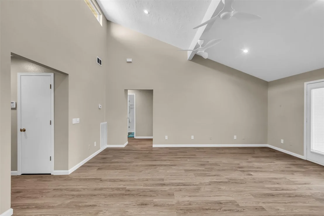 Photo of 14263 Shadow Bay Drive