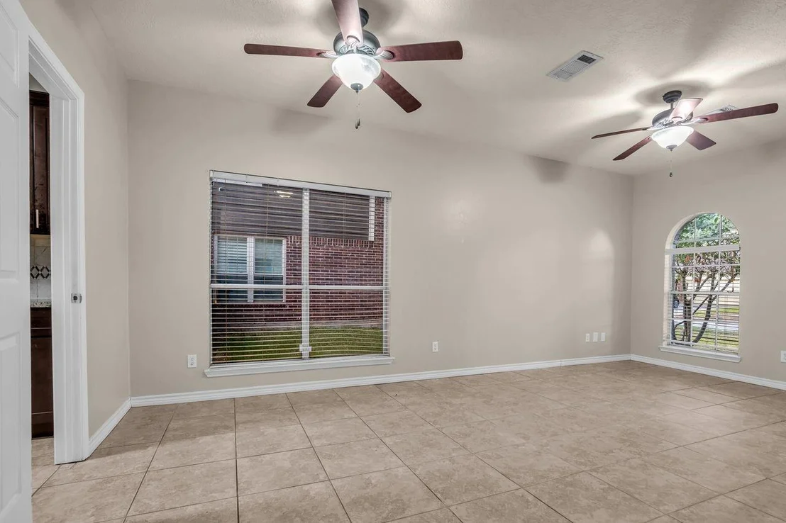 Photo of 23915 Spring Oak Drive