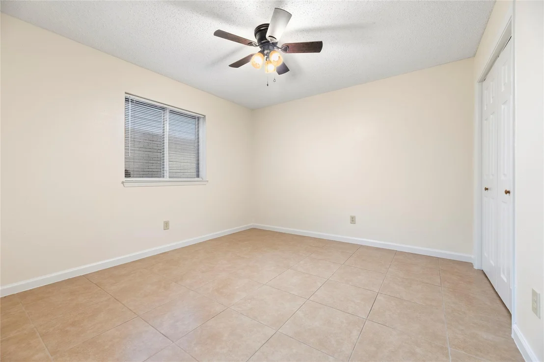 Photo of 18007 Brooknoll Drive