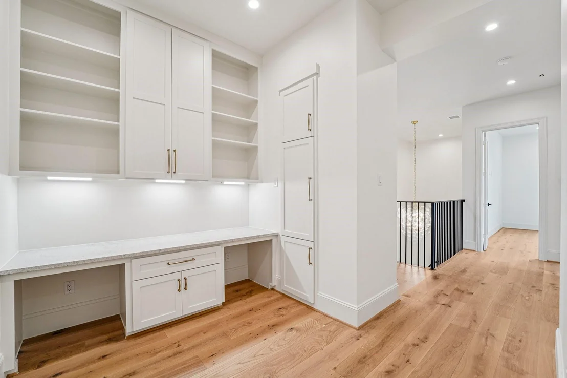 Photo of 1306 Curtin Street