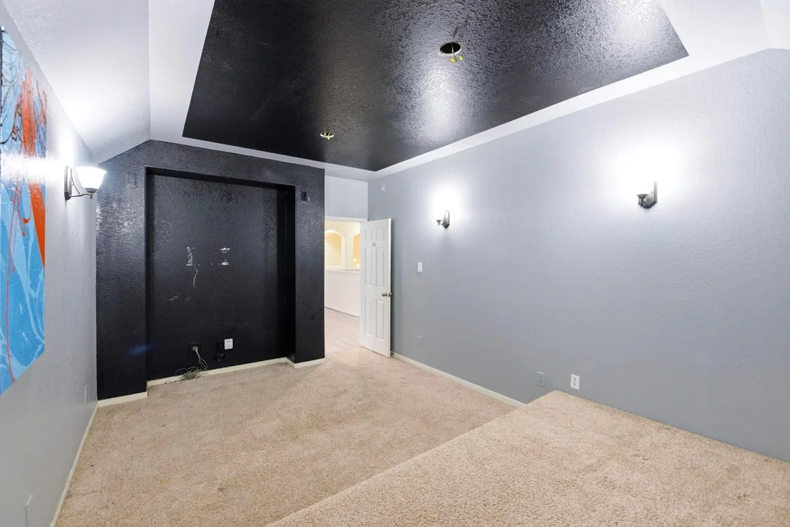 Photo of 5002 Rollingstone Road