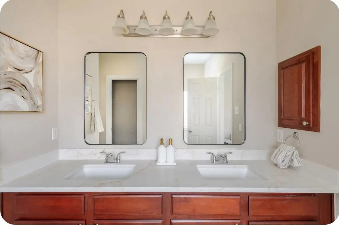 Photo of 8034 Fountain Street