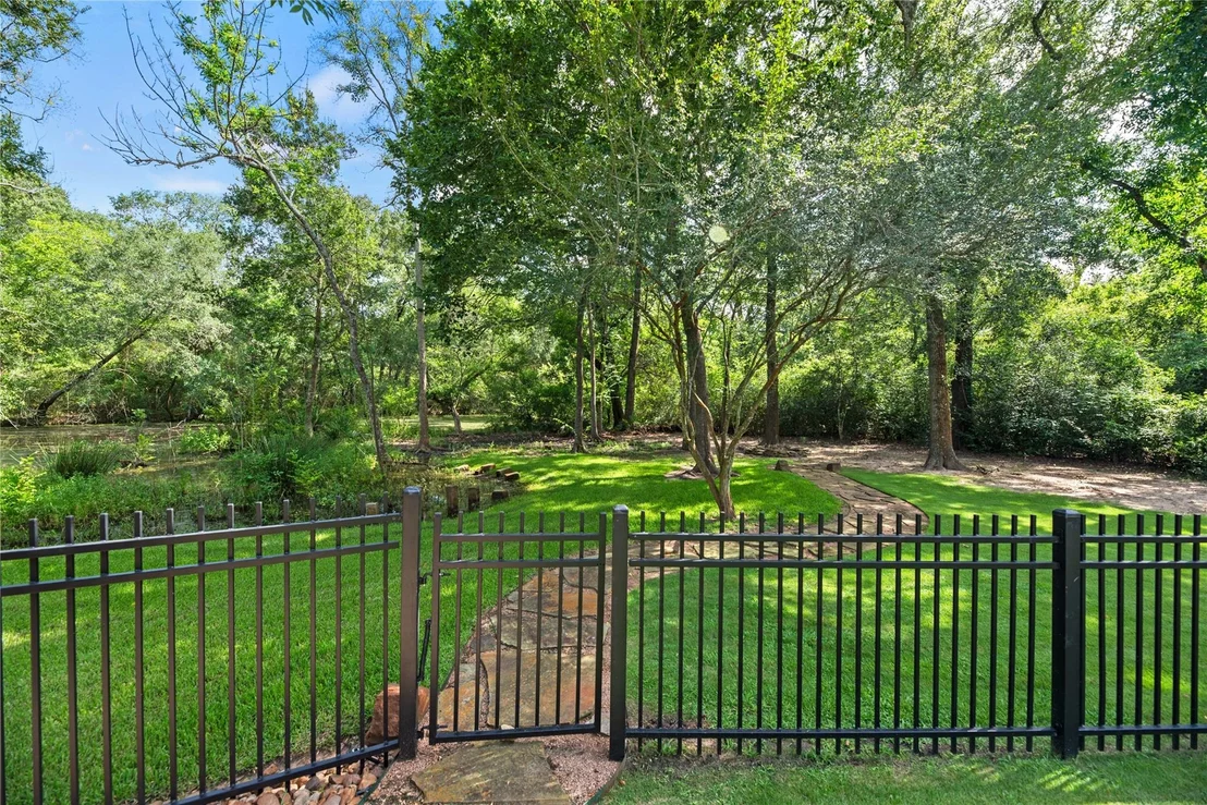 Photo of 22815 Parkwalk Lane