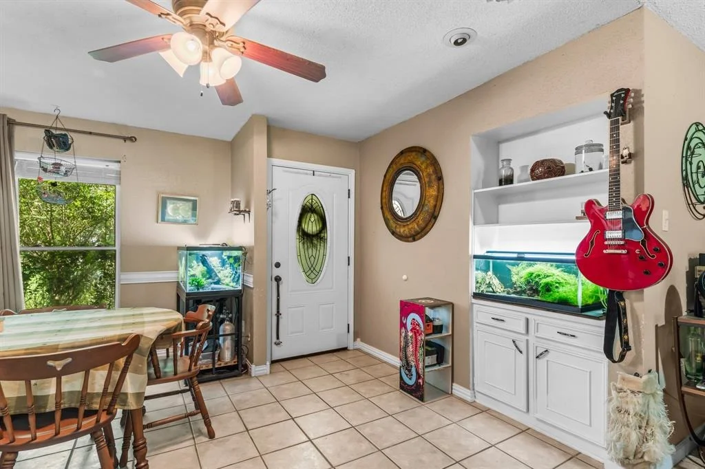 Photo of 16180 Pinewood Drive