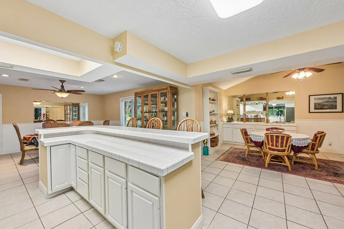 Photo of 2535 Cliff Drive