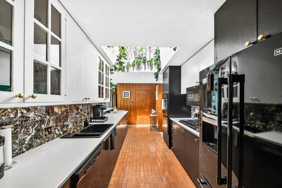 Photo of 5327 Valkeith Drive