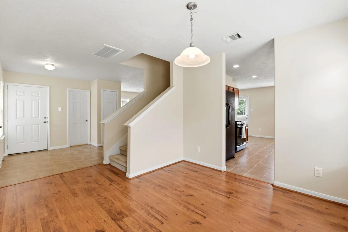 Photo of 12563 Chiswick Road