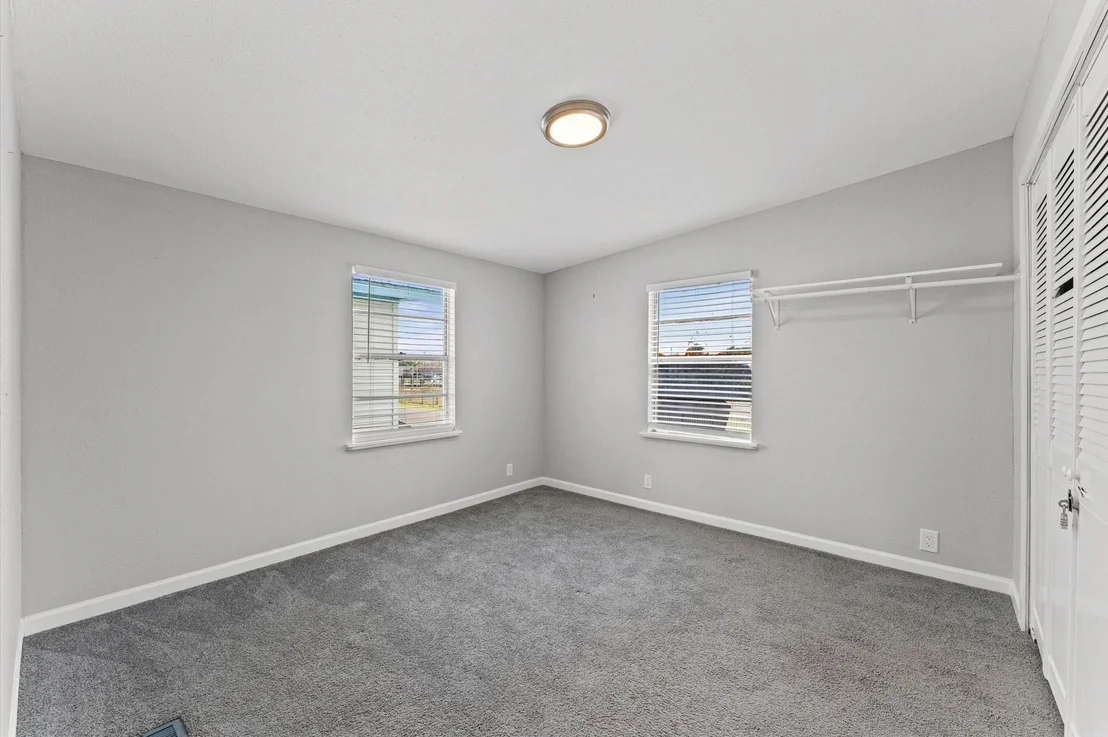 Photo of 310 Marine Way