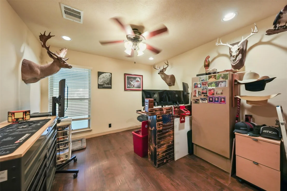 Photo of 34366 Owens Road