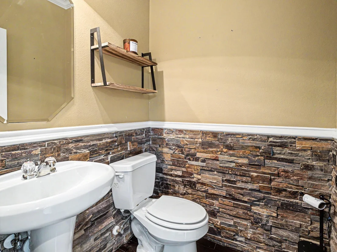 Photo of 6127 Harmony Park Lane