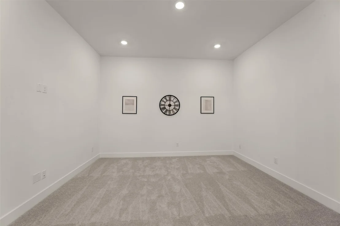 Photo of 2015 Jade Manor Drive