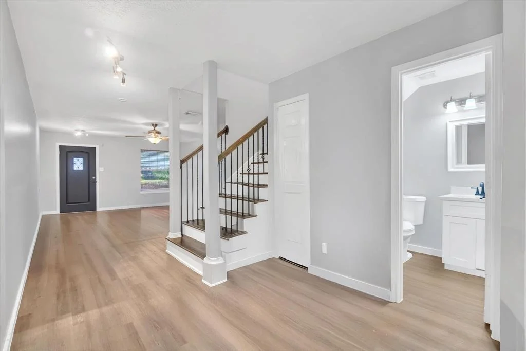 Photo of 18618 Artesian Way