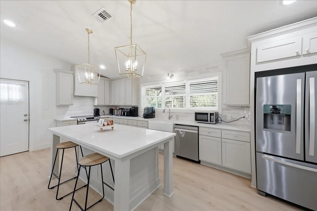Photo of 11565 Greenway Drive