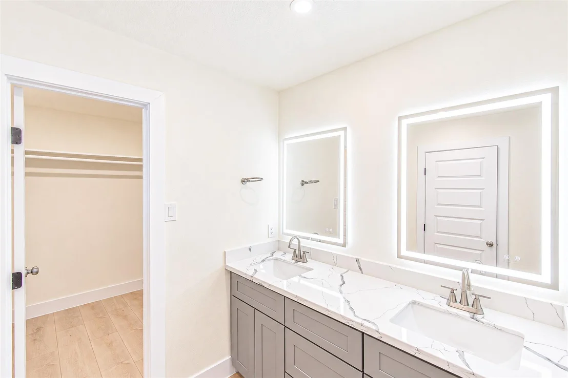 Photo of 8002 Candle Lane