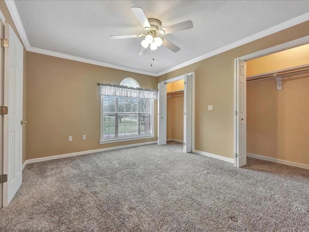 Photo of 1803 Live Oak Lane