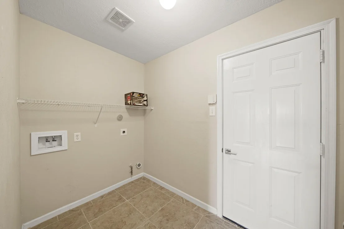 Photo of 2715 Silk Tree Lane