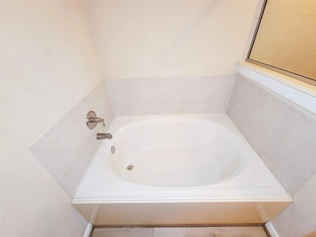 Photo of 2211 Hackberry Bank Lane