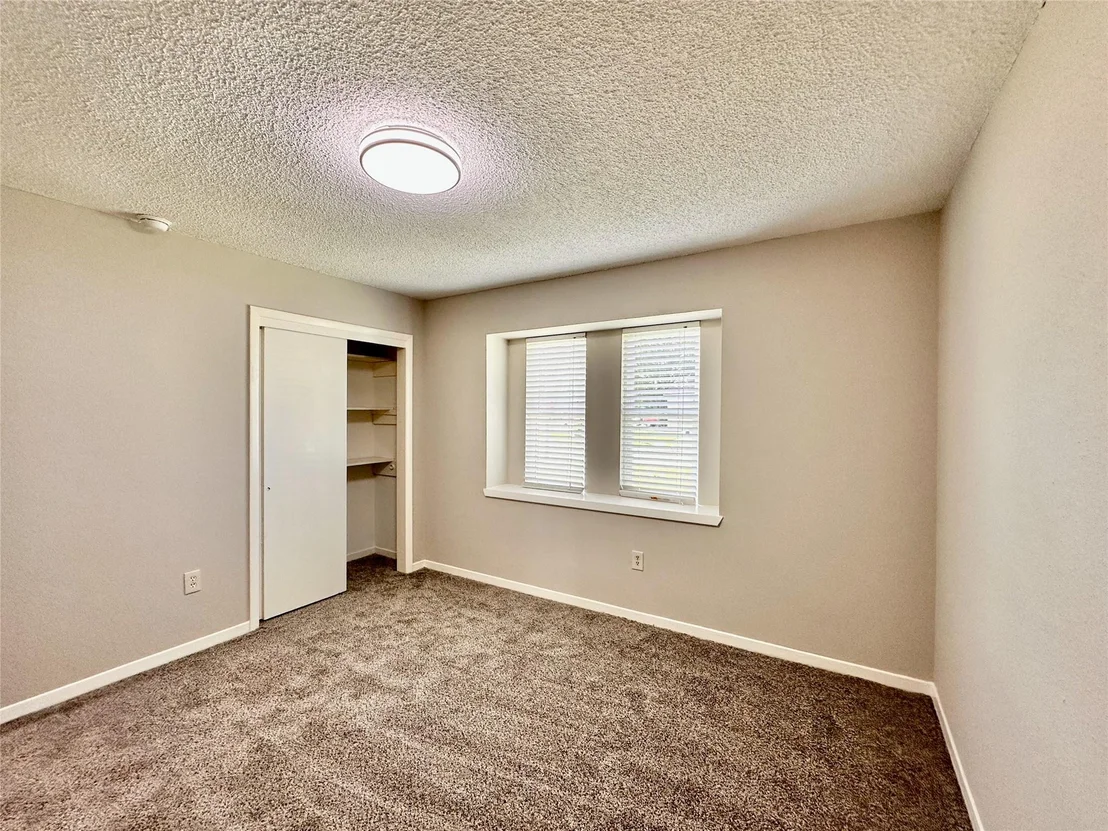 Photo of 7002 Sandswept Lane