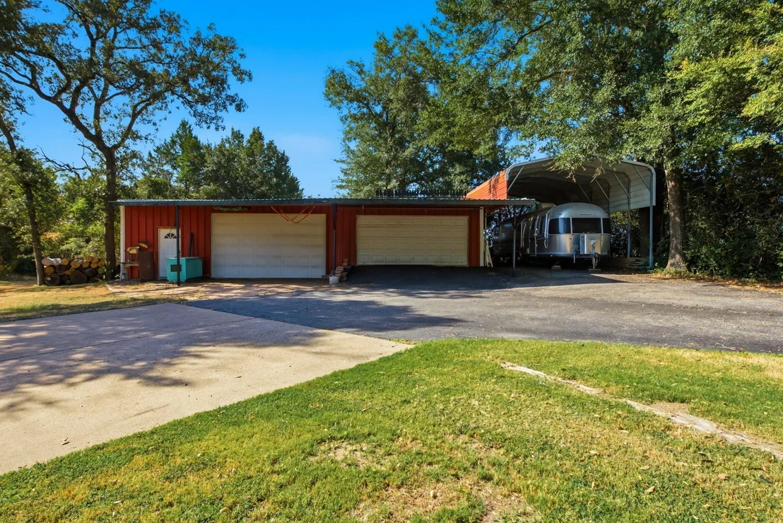 Photo of 457 Shady Creek Drive