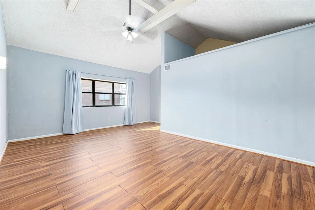Photo of 1727 Oakwell Lane