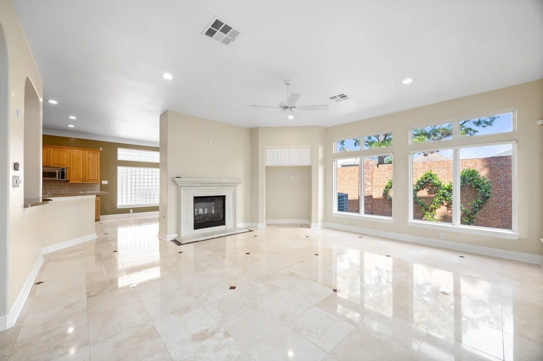 Photo of 2814 Tudor Manor