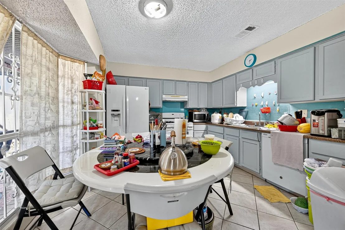 Photo of 6822 Zapata Drive