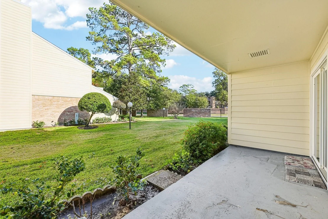 Photo of Unit 607 at 14515 Wunderlich Drive