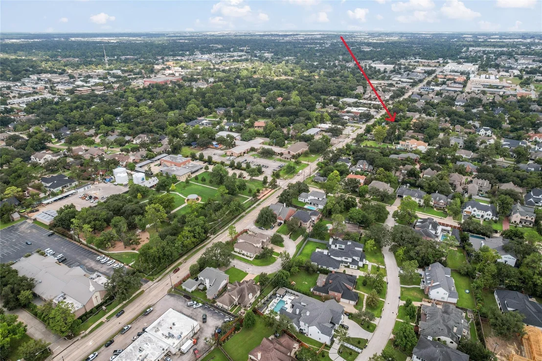 Photo of 9052 Elizabeth Road