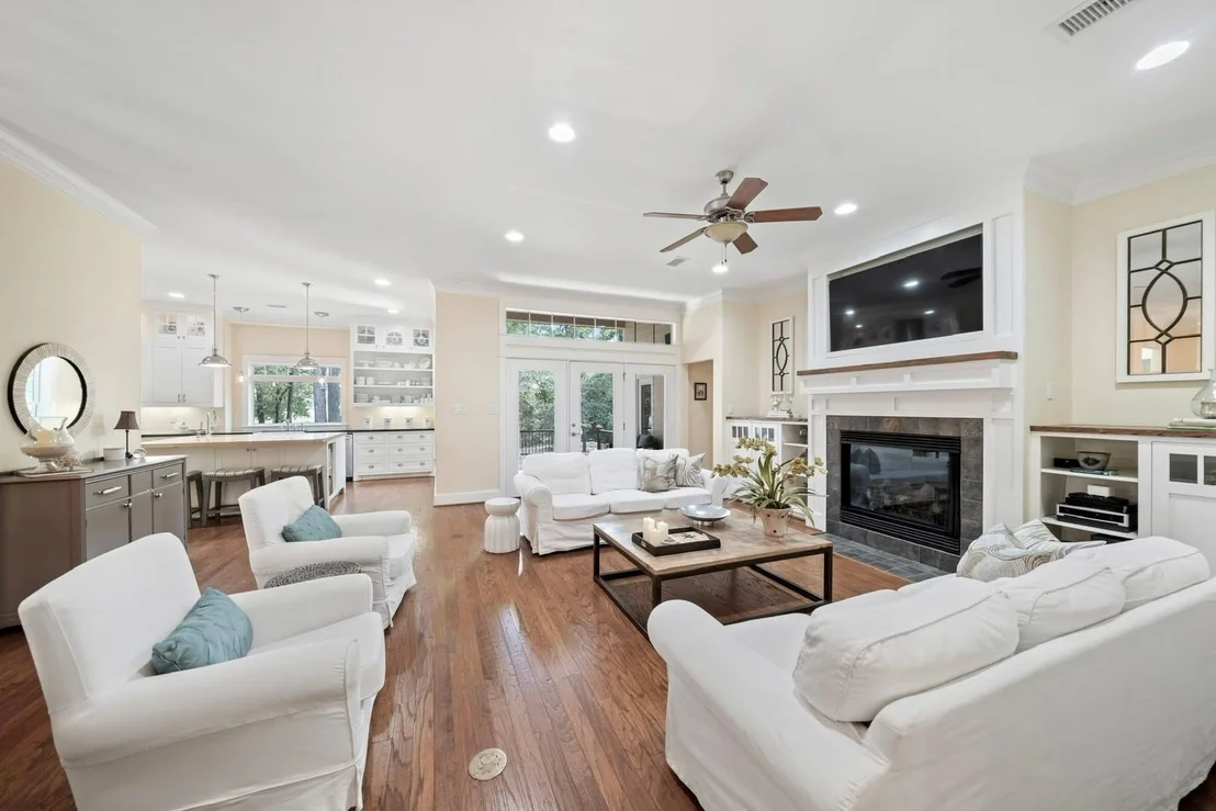 Photo of 16 Balboa Road
