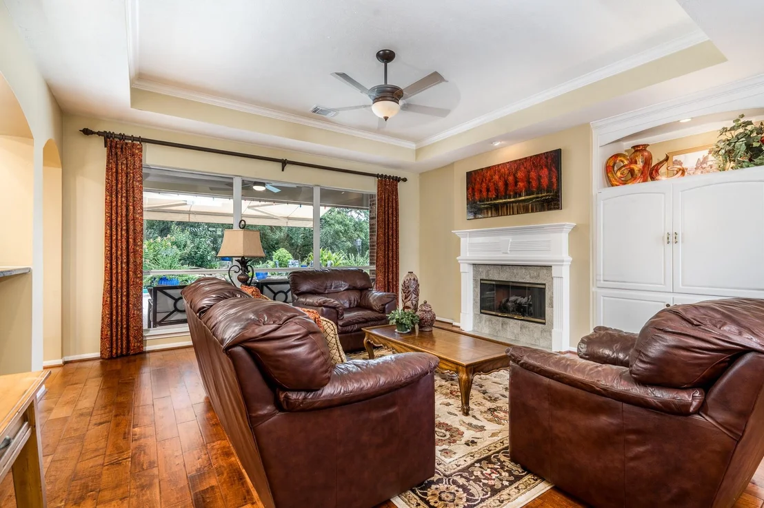 Photo of 15823 Lake Loop Drive