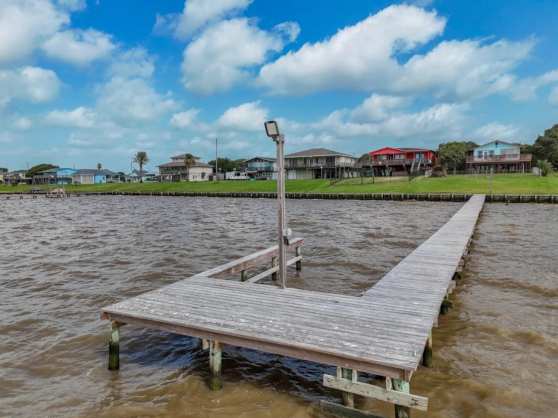 Photo of 2116 W Bayshore Drive