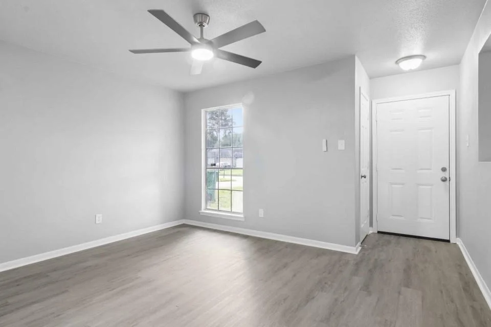 Photo of 7207 Pinehook Lane