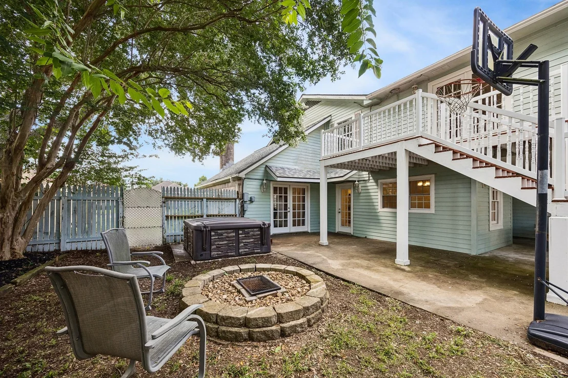Photo of 1003 Eagle Lake Road