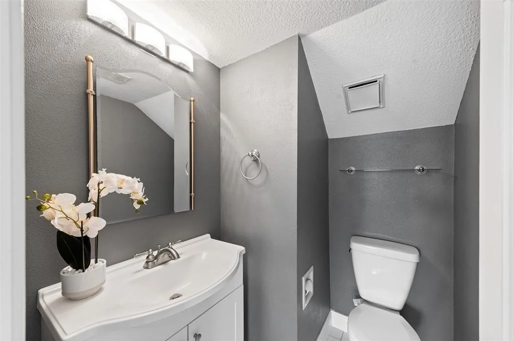 Photo of 20234 Brondesbury Drive