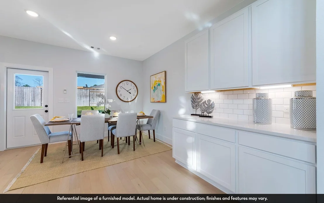 Photo of 10977 Runway Road