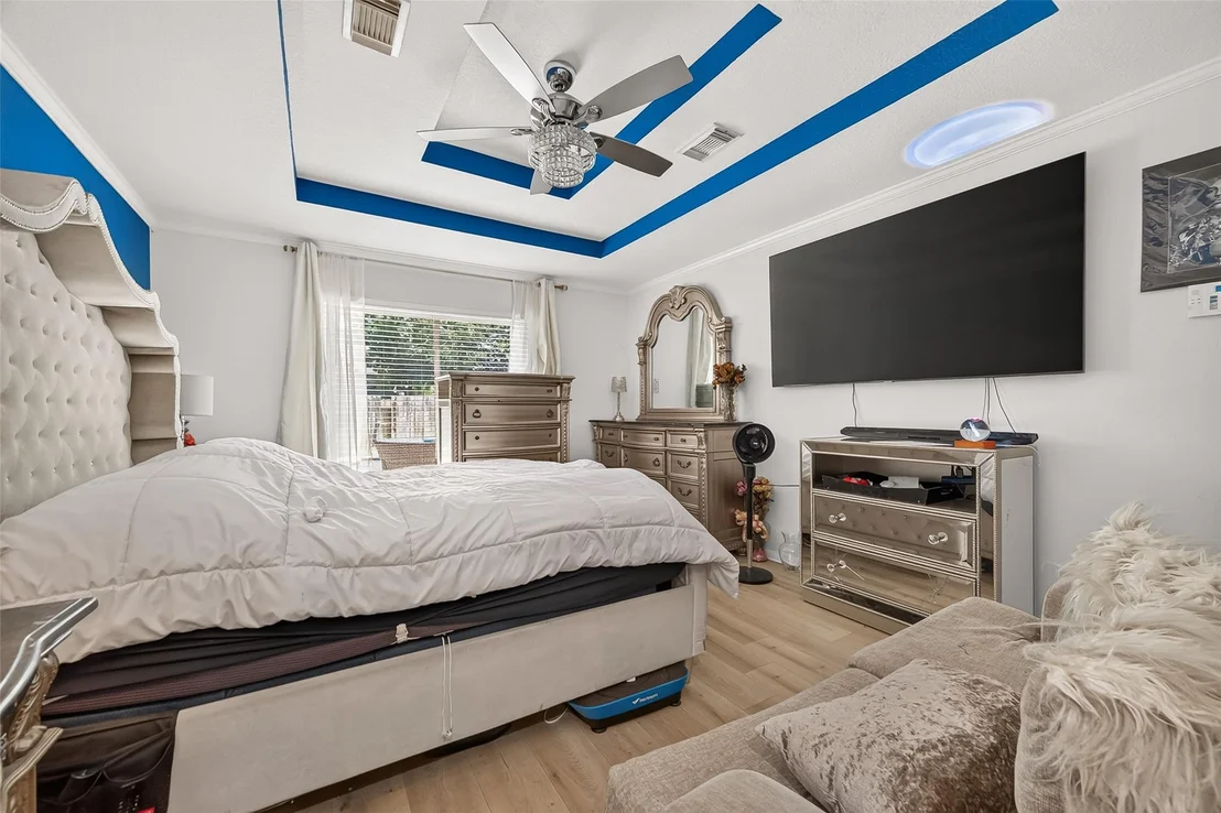 Photo of 5919 Spring Creek Oaks Drive